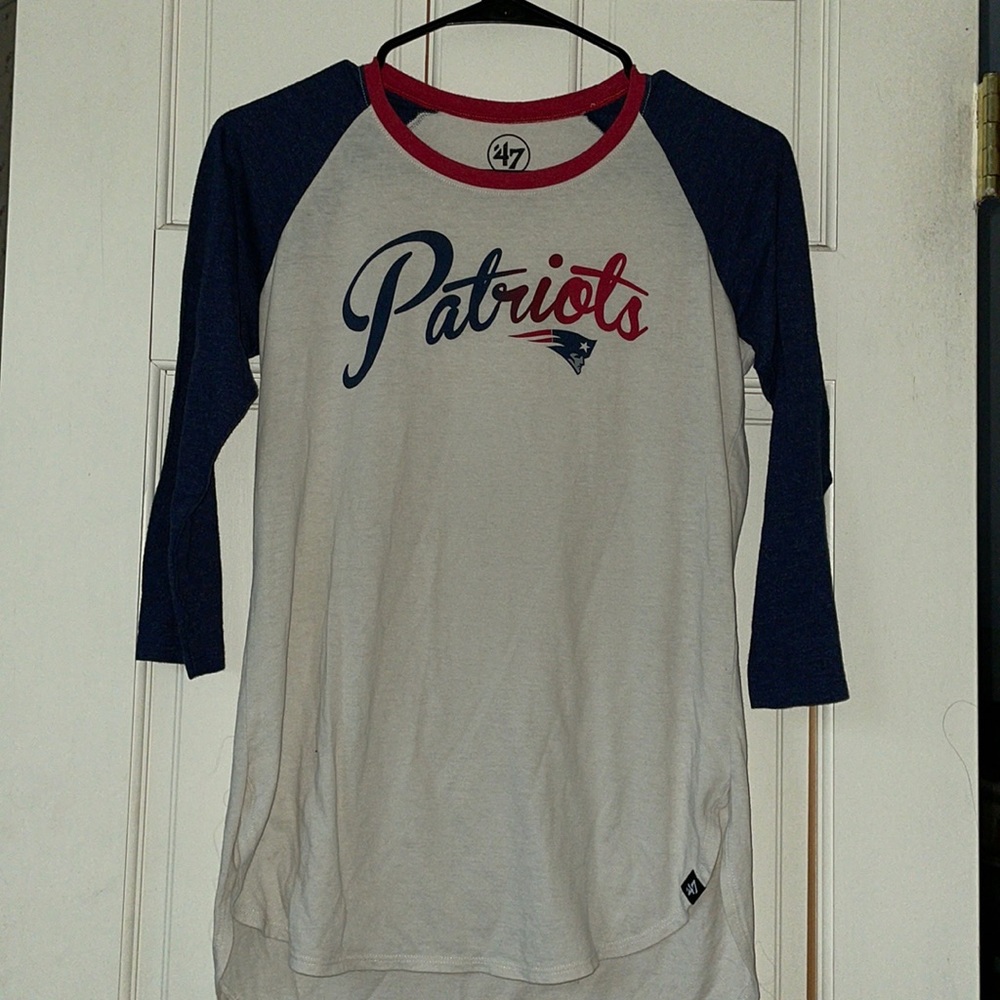 47 Women’s New England Patriots long sleeve